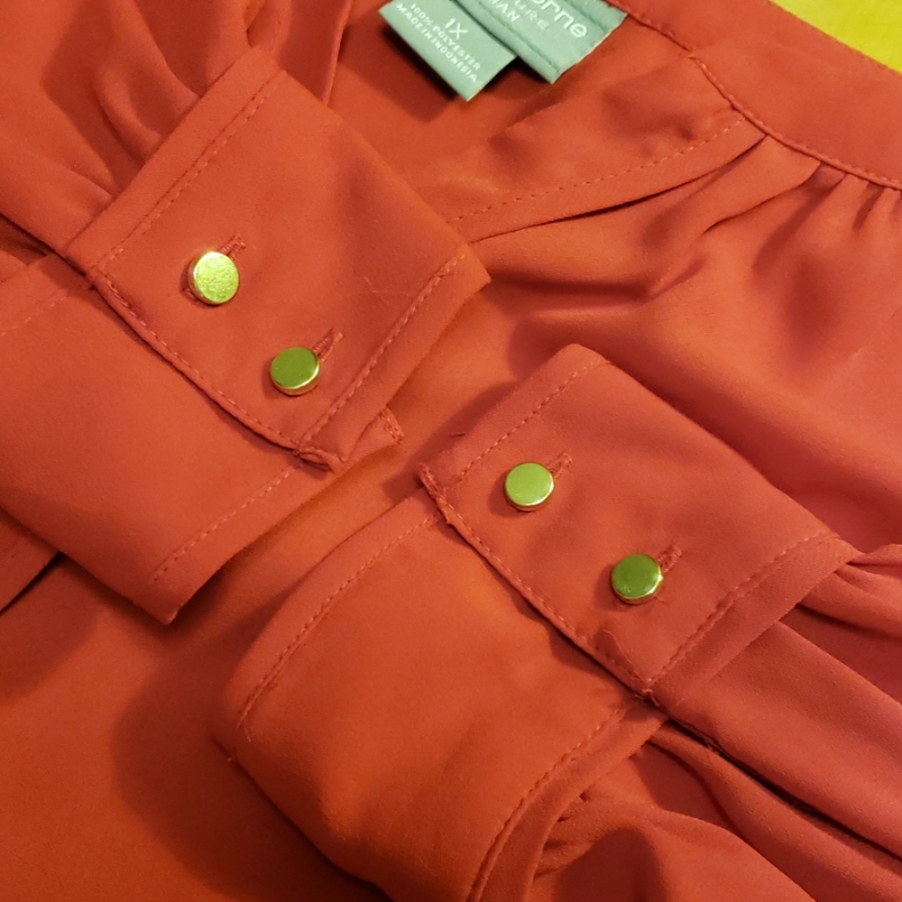 GUC Liz Claiborne Signature Woman Long Sleeved Top - Picture 6 of 7